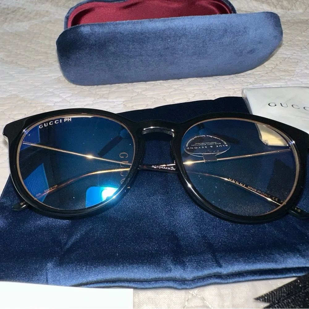 Price Firm - 100% Authentic GUCCI GG1048S Blue Light Oval Sunglasses